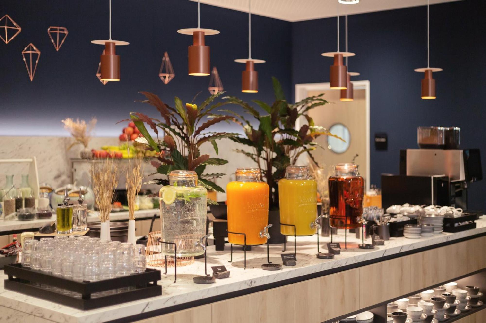 - The Niu, Kettle Vaihingen By Ihg